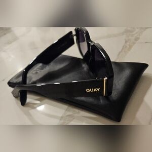 New! Quay Black Sunglasses